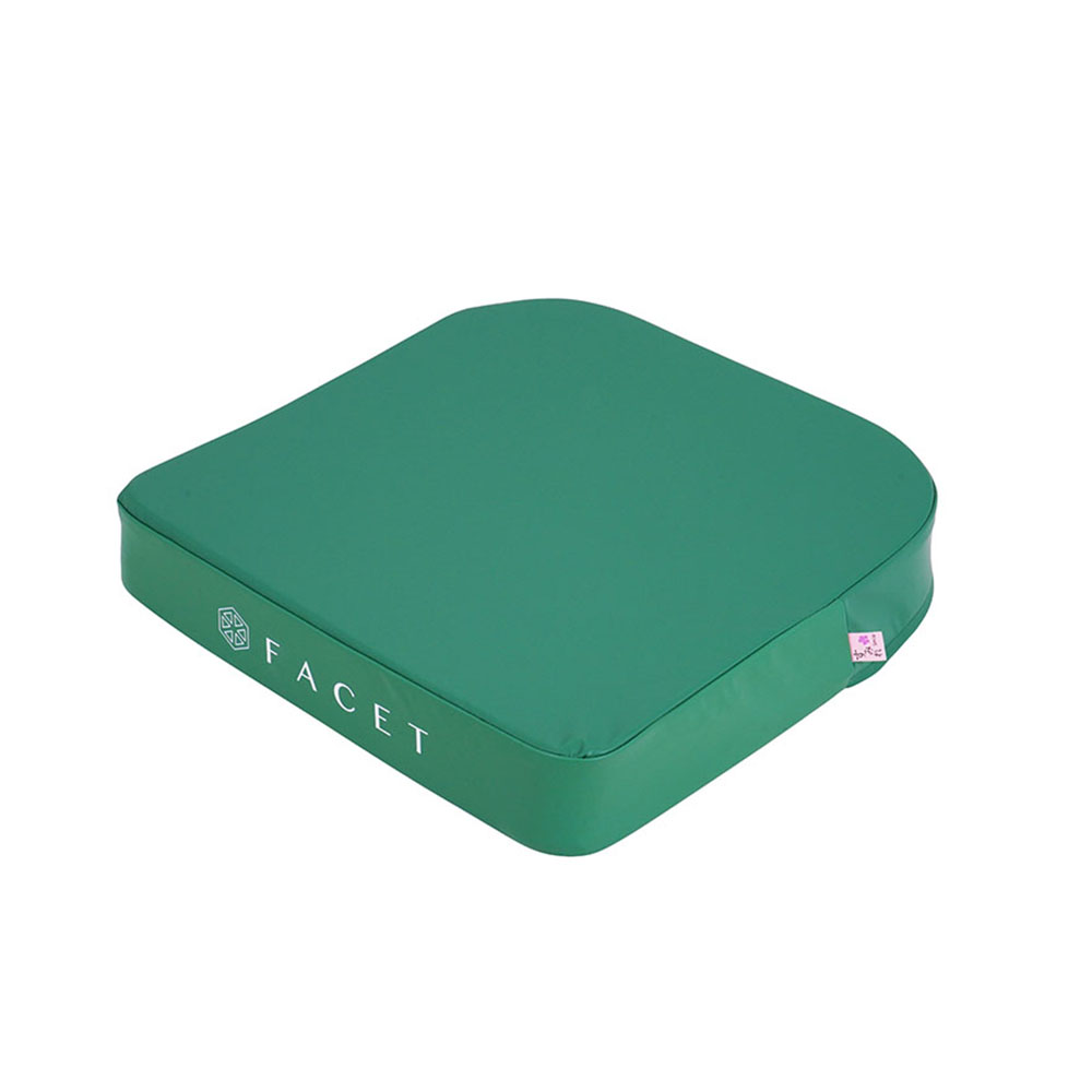 ファセットケアクッション 防水タイプ KG1506